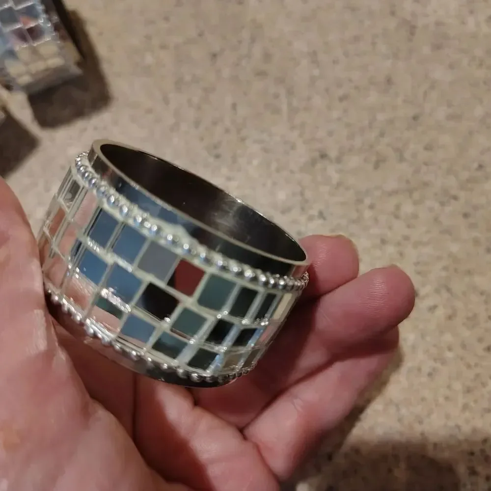 Pier 1 Silver Mosaic Napkin Rings Set Of 4